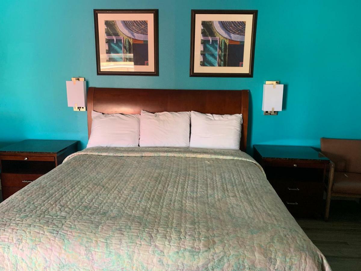 El Tejas Motel Сан Антонио Екстериор снимка